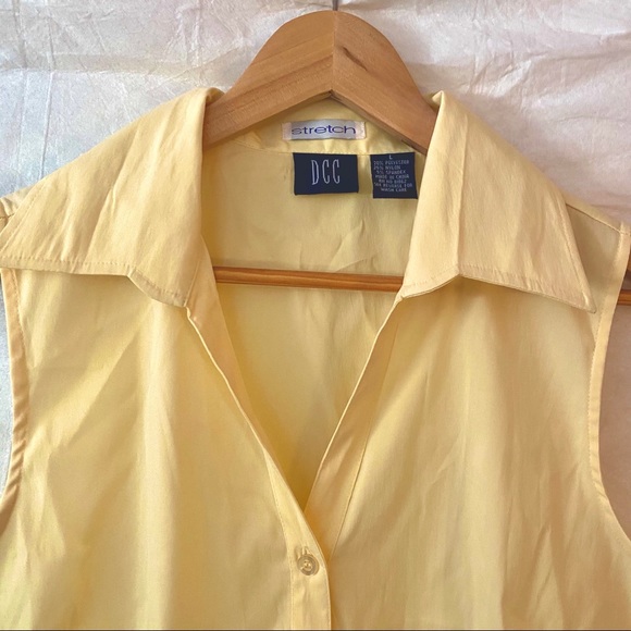 DCC Stretch pale yellow button down shirt Size L - Picture 2 of 7